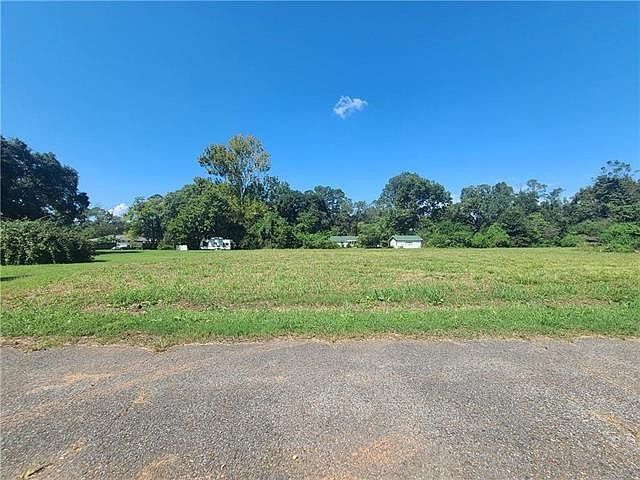 2nd image of 5630 Southside Dr