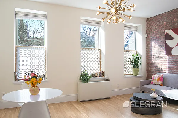 Rented by (Legacy) Elegran | media 14