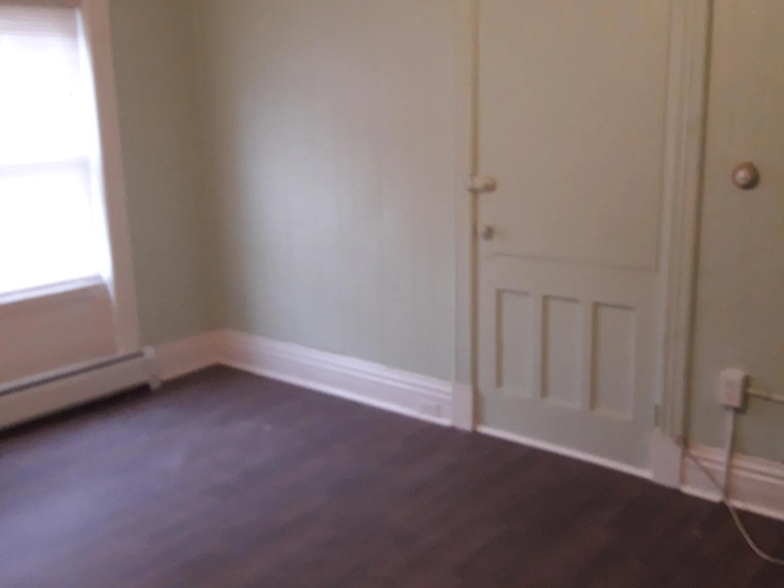 4 bed, 1260 sqft, $1,400 — Photo 2