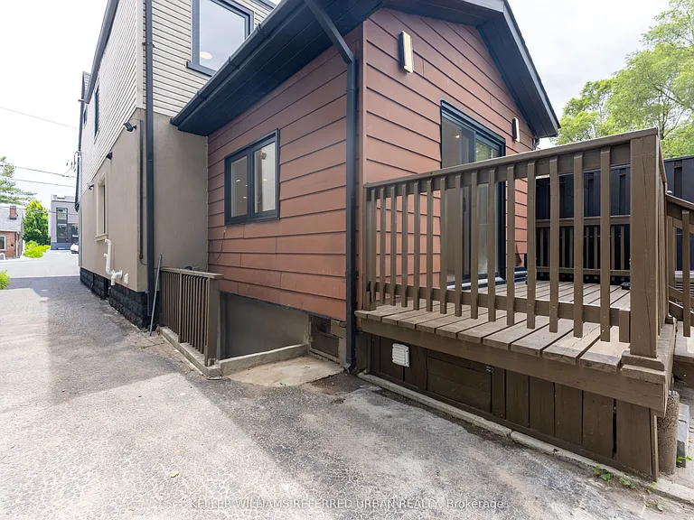 8 Doncaster Ave — Photo 13
