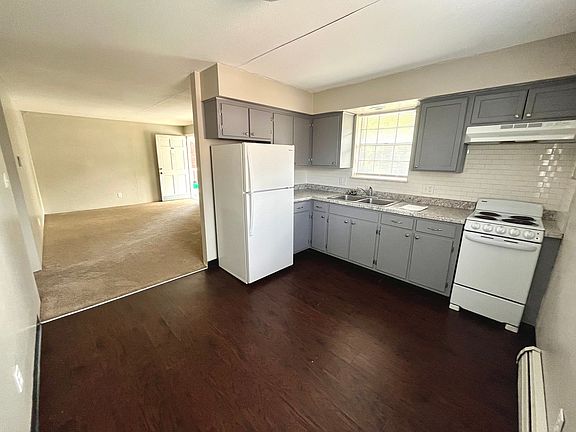4th image of 816 Themis St APT 301