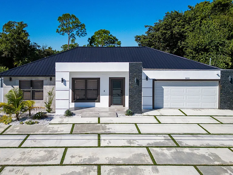 3450 SW Port Saint Lucie Blvd — Photo 1