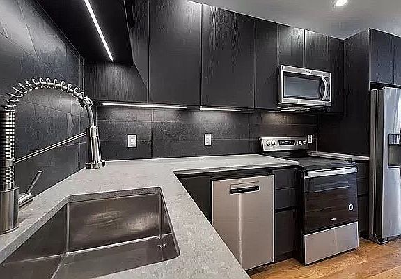 3rd image of 465 7th Ave #1B