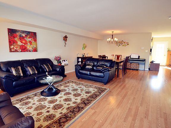 Living Rm