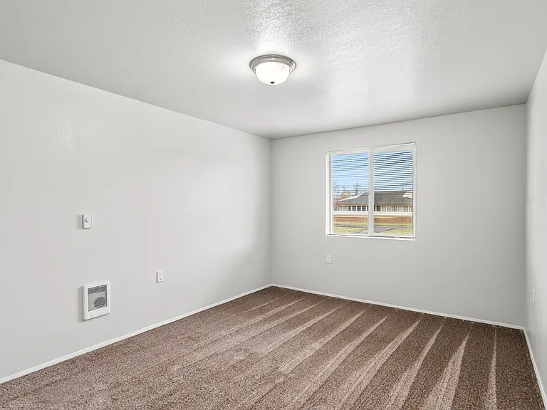 Cascade Ridge Apartments — Photo 12