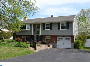 18 Anvil Rd, Aston, PA 19014