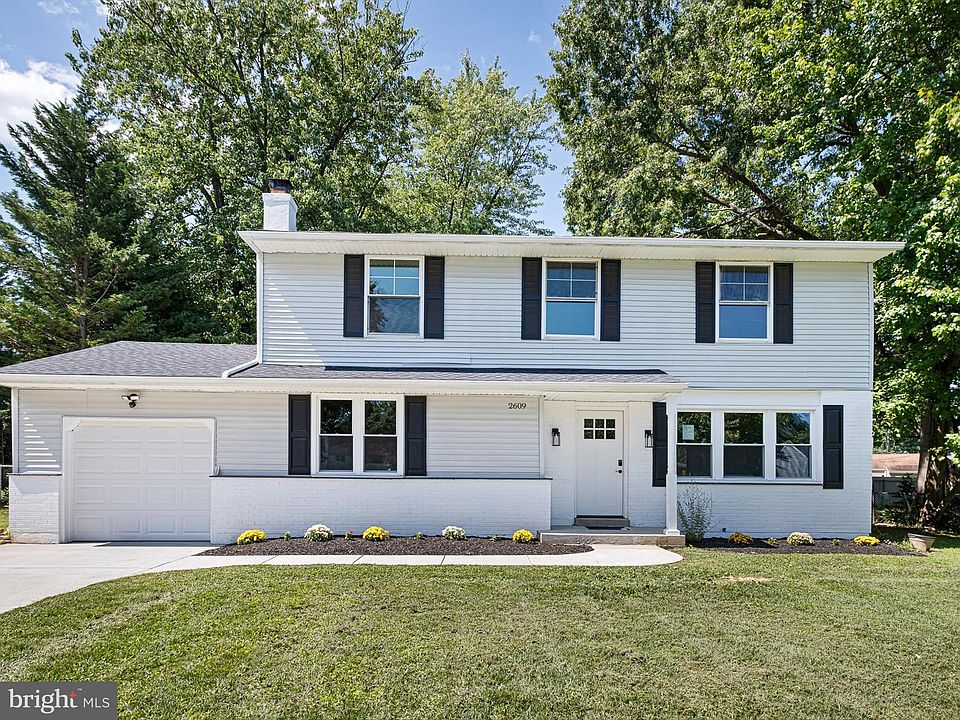 1st image of 2609 Bradwood Rd