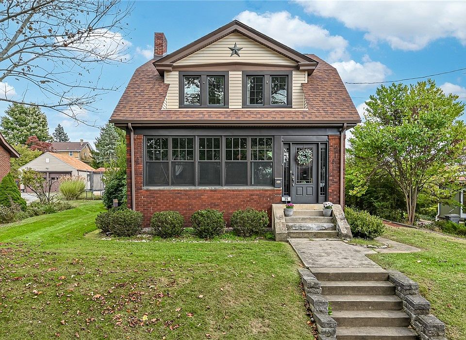 1st image of 36 Oakwood Sq