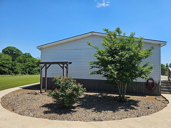 4th image of 1313 Tollett Rd