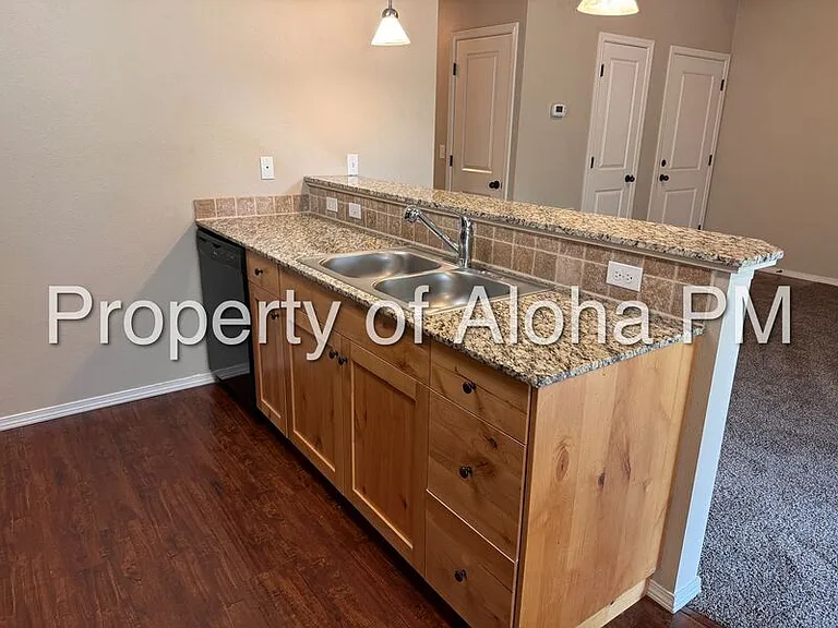 10639 W Wasdale Dr #102 — Photo 9