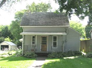 213 N 4th St, West Branch, IA 52358