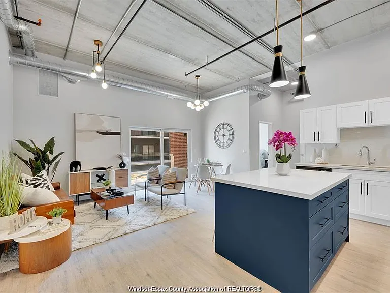 11941 Tecumseh Rd E #307 — Photo 3