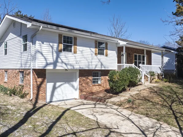 8907 Wooten Rd, Chattanooga, TN 37416