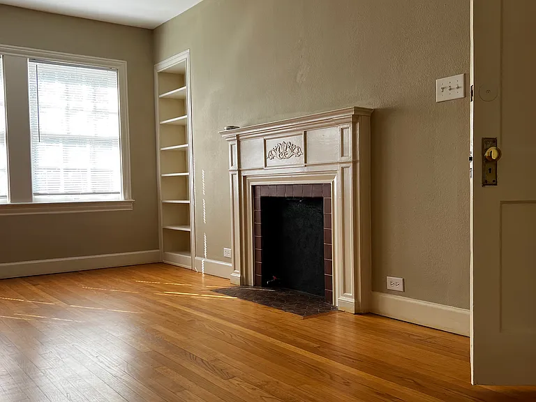 1403 Godwin St #1403 — Photo 4