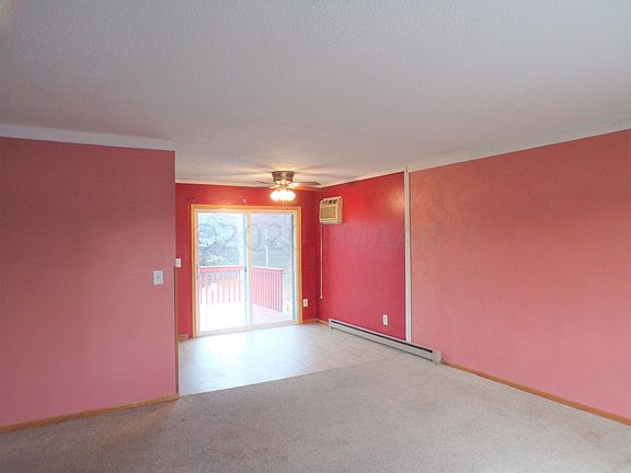 4th image of 412 Brook Ave