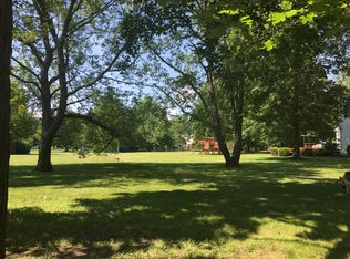 6 Forest Brook Ct, Little Rock, AR 72211
