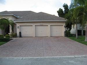 5th image of 6215 NW 53rd Cir