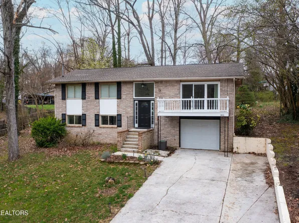 301 Oak Rd, Powell, TN 37849