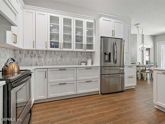 3rd image of 433 Bell Branch Ln