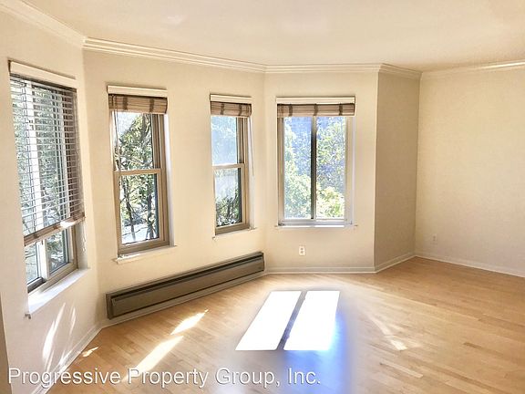 3rd image of 201 Laguna St APT 3