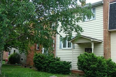 2nd image of 1059 Meadowlark Dr