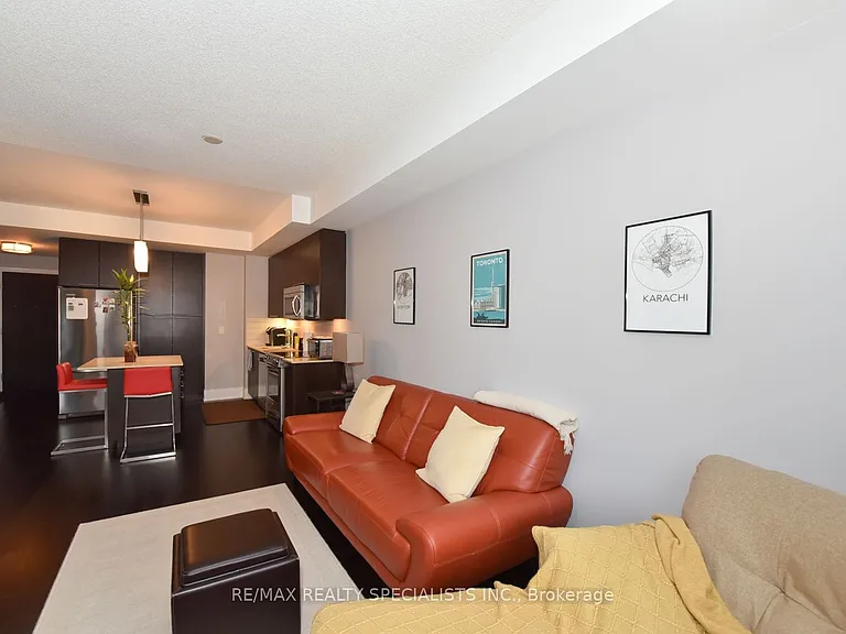 70 Roehampton Ave #712 — Photo 11