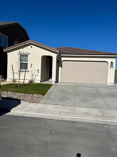 1776 Eagle Landing Dr Photo 1