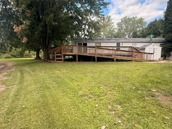 11300 Cedar Lake Rd, Fenwick, MI 48834