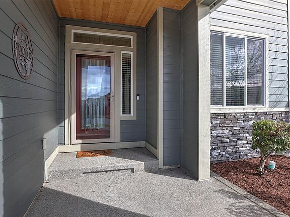 From a different angle you see more of that welcoming feeling!>