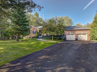 8480 8th Line, Essa, ON L0M1T0