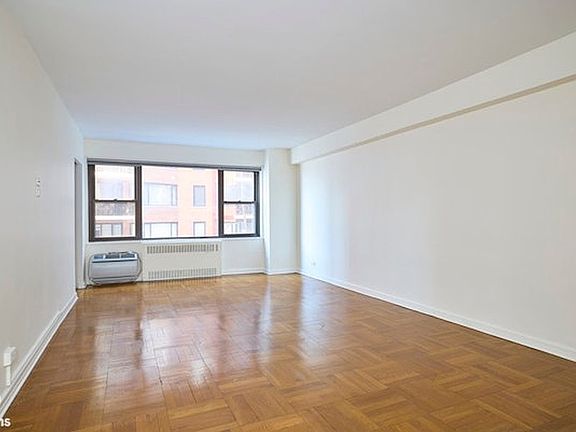 2nd image of 50 Sutton Pl S APT 3K