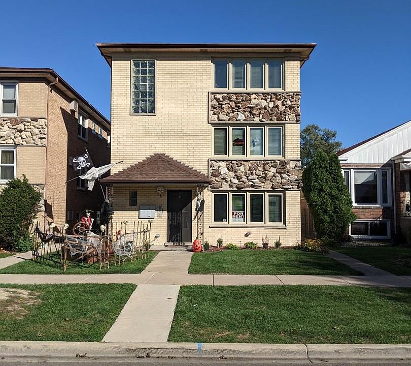 1st image of 2411 N 77th Ct #3