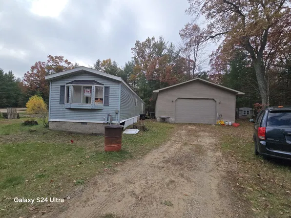 100 Marlette Ave, Houghton Lake, MI 48629