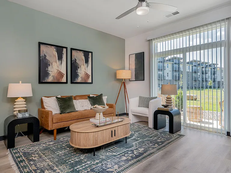 1BR, 1BA - 741SF - Living and Patio