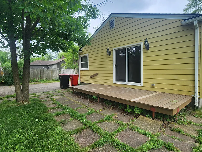 30066 Brentwood St — Photo 17