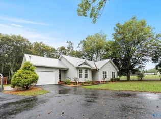 5310 Browns Valley Rd, Guntersville, AL 35976