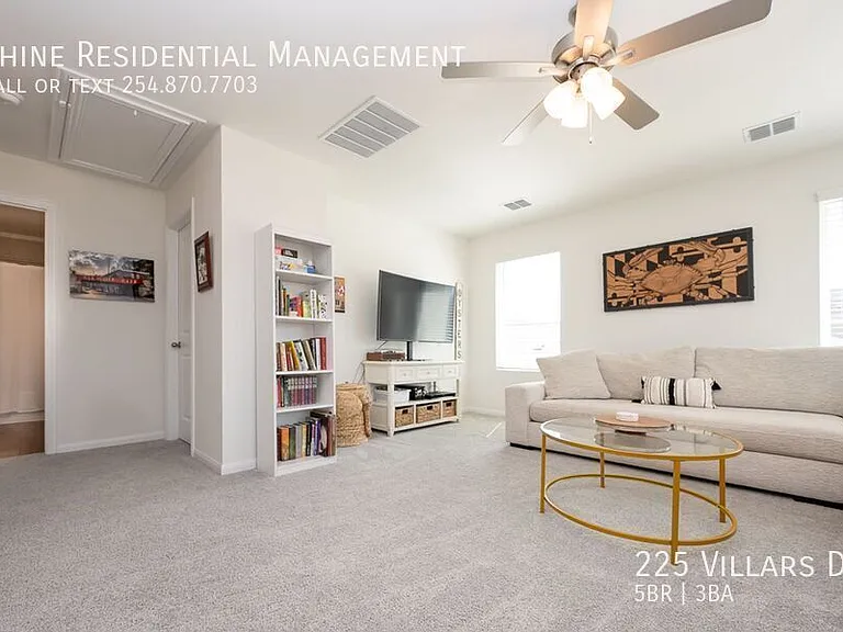 225 Villars Dr — Photo 13