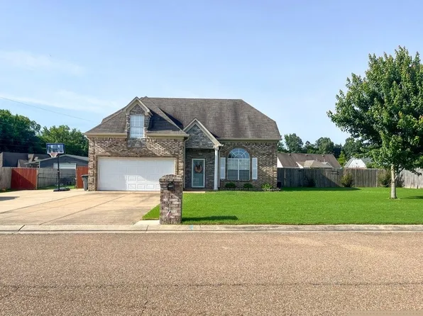 179 Darlington Dr, Brighton, TN 38011