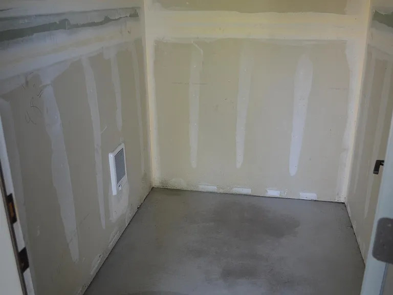 Heated 5x8 storage room