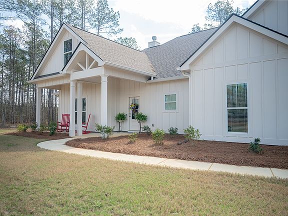 3rd image of 9054 Lee Road 158