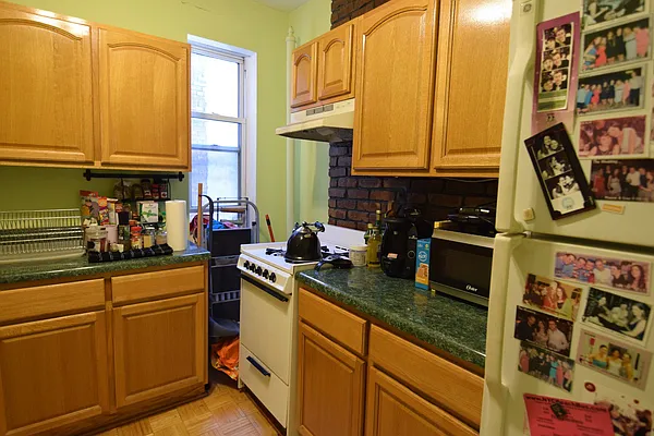 Rented by Keller Williams NYC | media 14