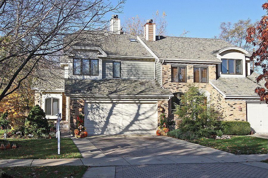 1st image of 612 Walnut Oaks Dr