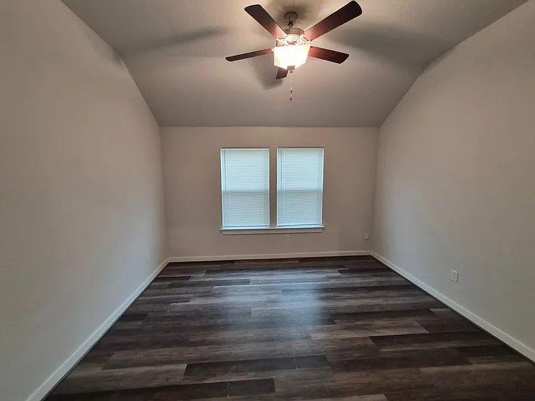 11321 Hollering Pass — Photo 17