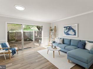 Cardinal Forest Condo, Springfield, VA 22152