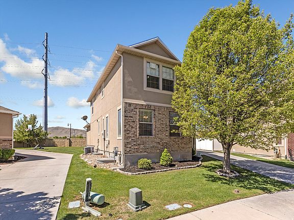 2nd image of 4501 W Mayan St S