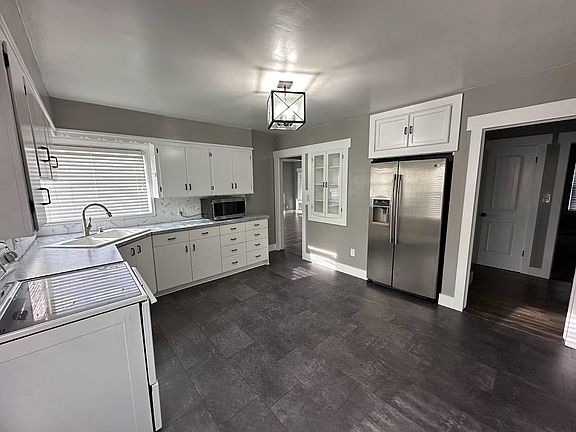 5th image of 526 N 200 W #1