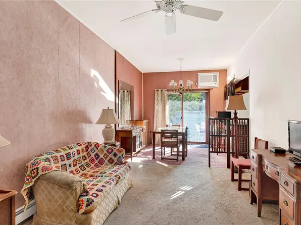 370 85th Street image 16 of 36