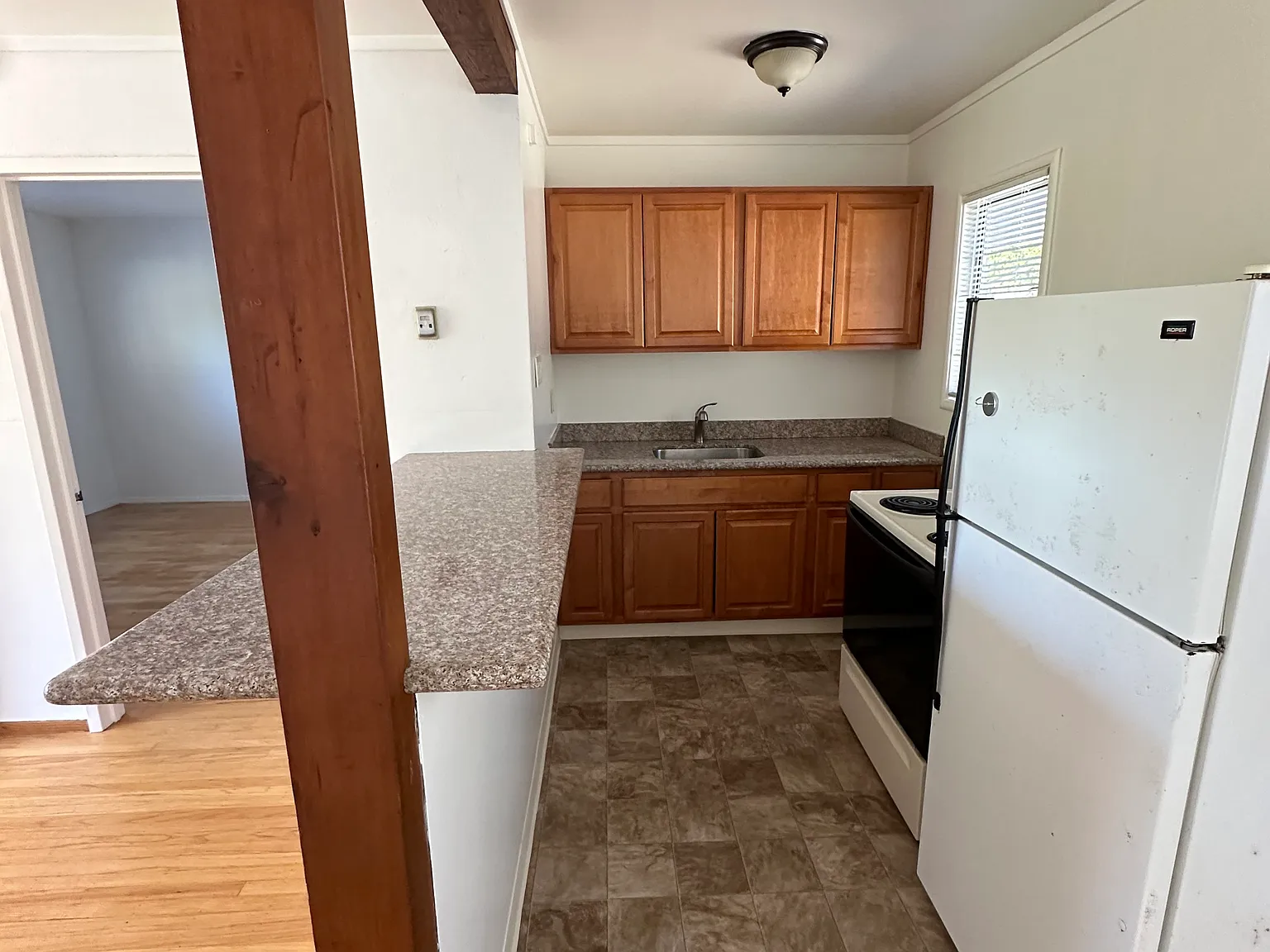 1 bed, 550 sqft, $2,099 — Photo 4