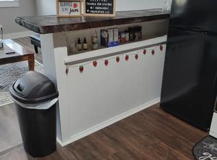 109 Elkader St #B, Strawberry Pt, IA 52076