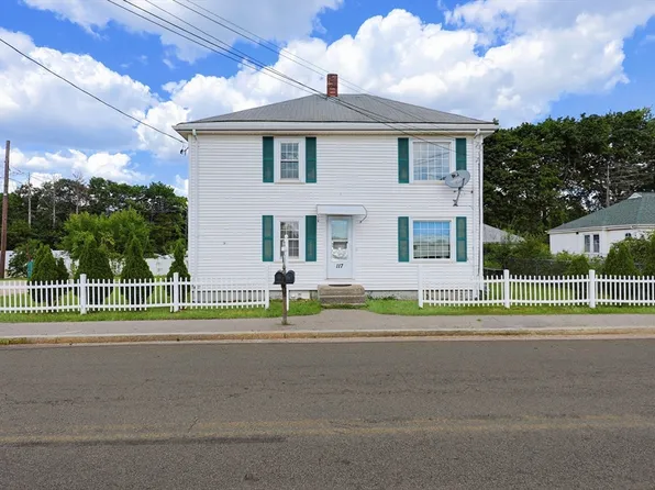 117 Bacon St, Attleboro, MA 02703